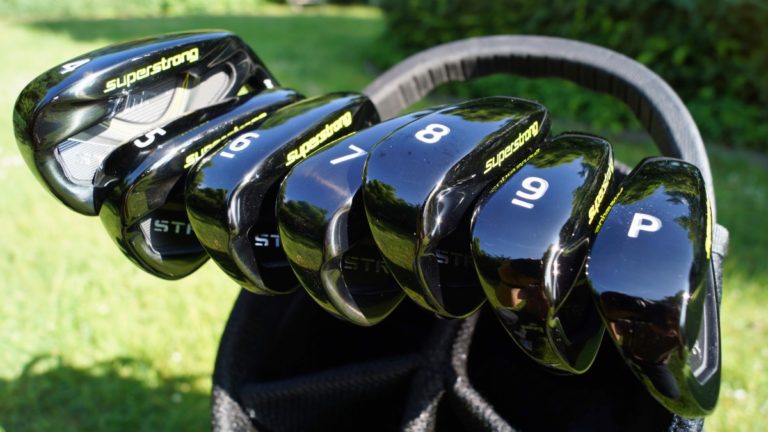 golfschlaeger eisen 768x432 - Warum Du als Anfänger kein Holz 3 spielen solltest
