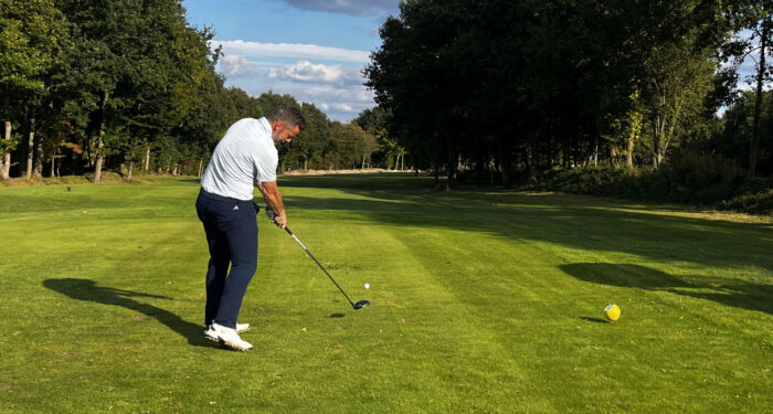 Ziehen oder Werfen? Welcher Golfschwung passt zu Dir